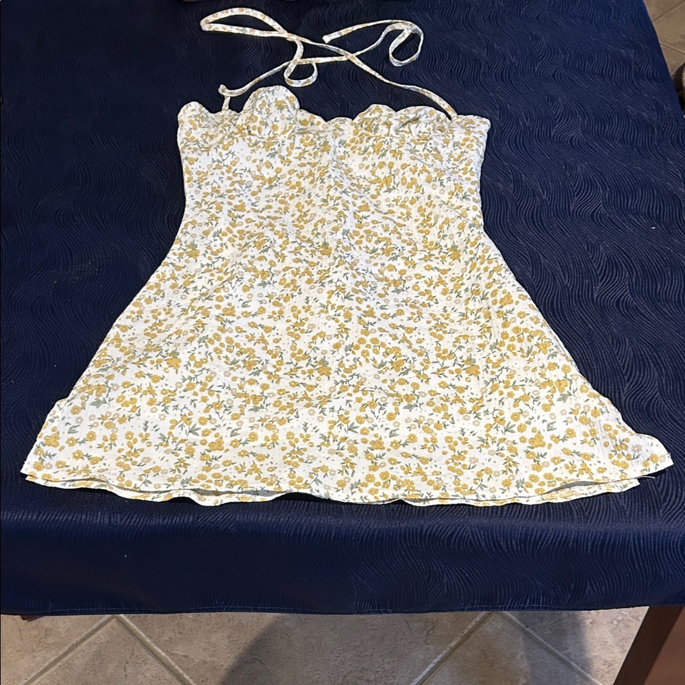 L.A. Hearts Yellow and White Floral Dress